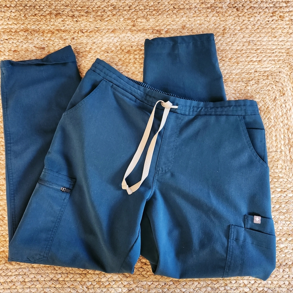 FIGS TECHNICAL COLLECTION MED SCRUB PANTS